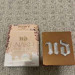 Urban Decay stay naked the fix 16 hr powder foundation